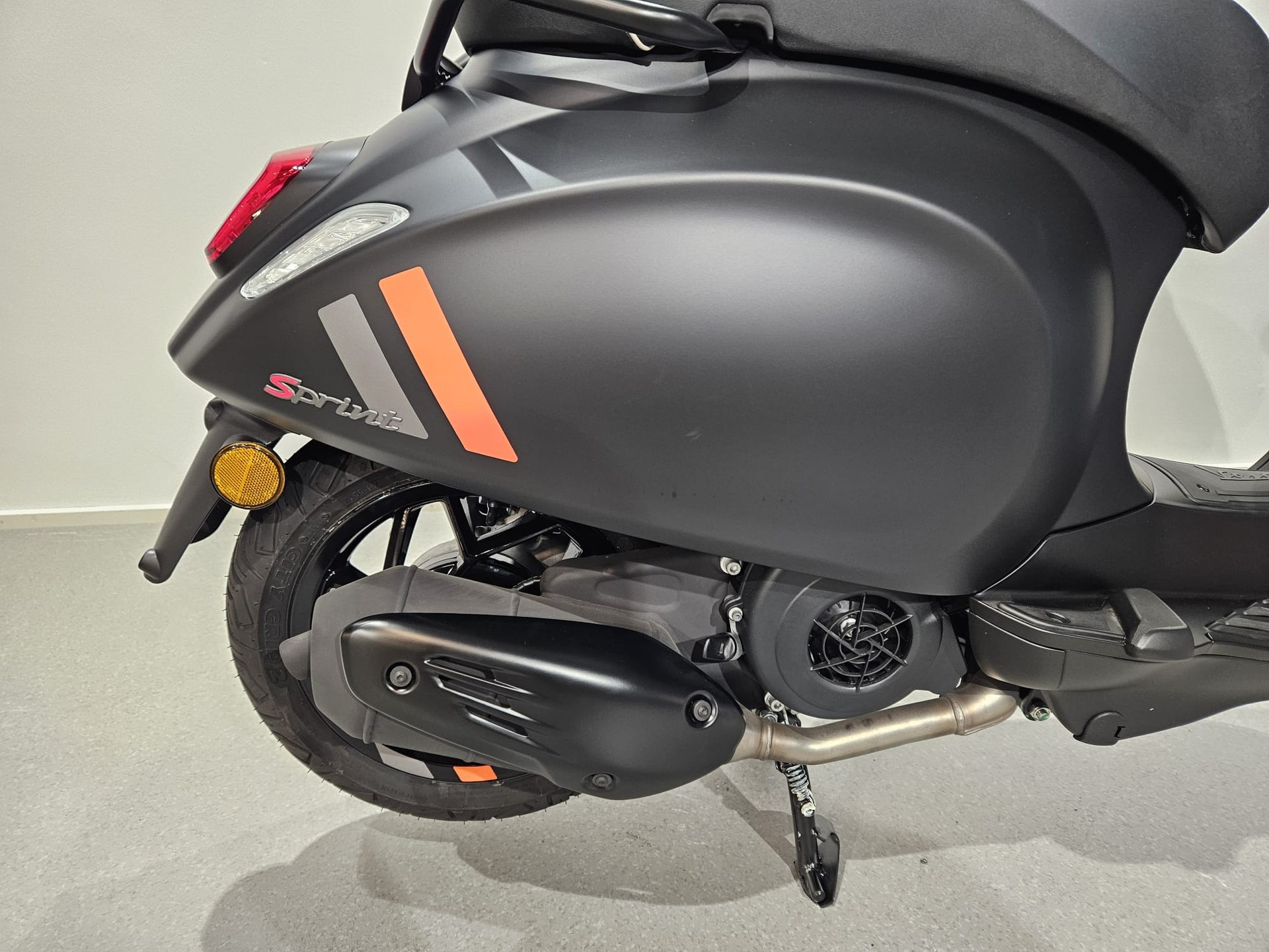 PIAGGIO Vespa 125 Sprint Sport E5+-image-8