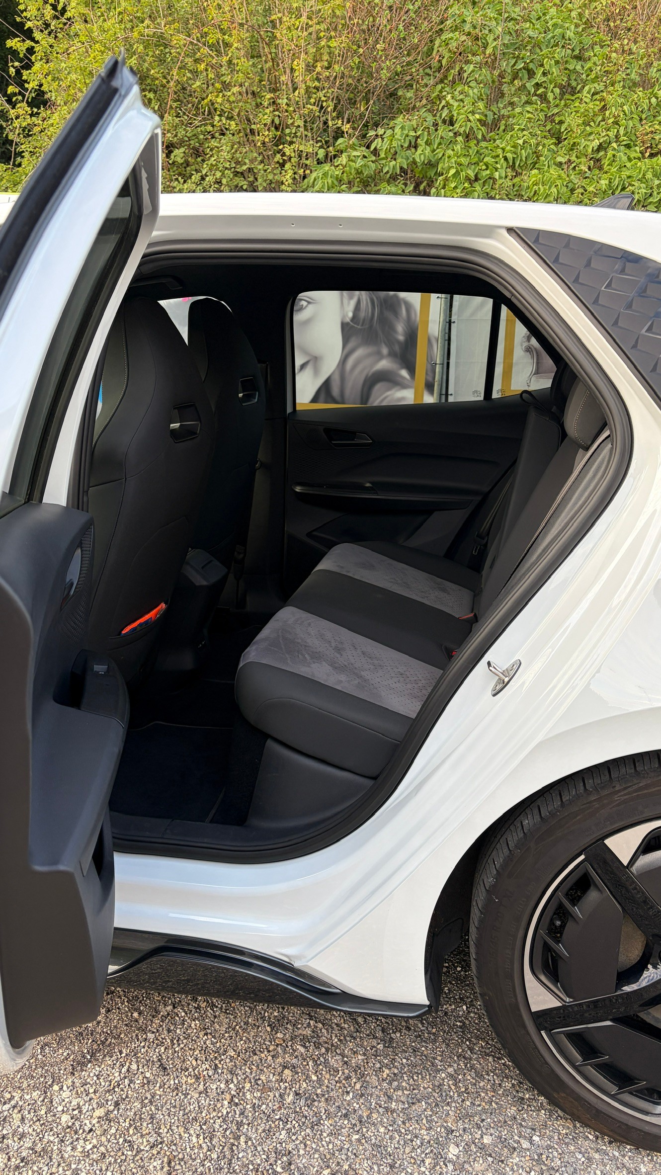 CUPRA Electric-image-8