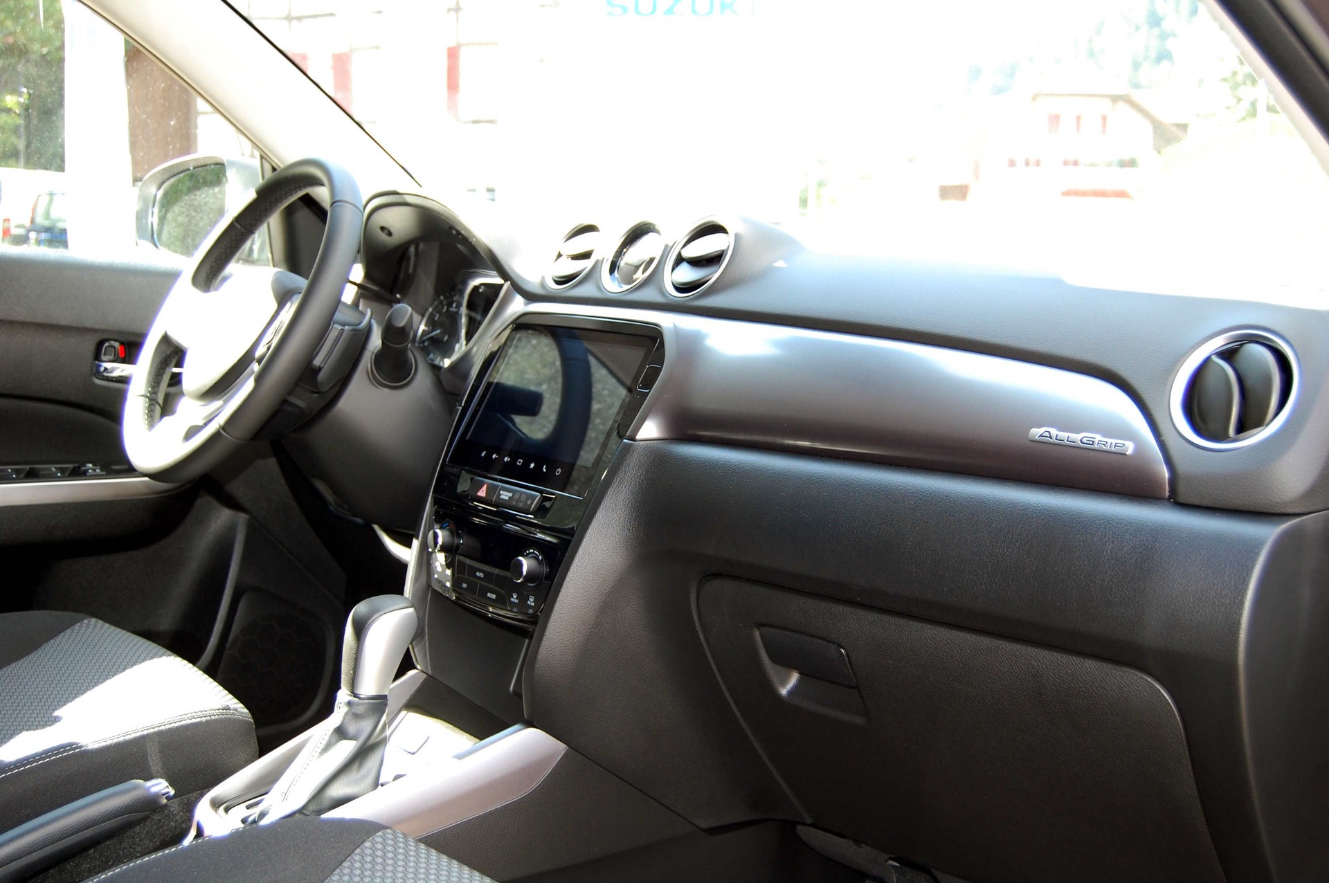 SUZUKI Vitara 1.4 Boosterjet Piz Sulai 4x4 Hybrid-image-13