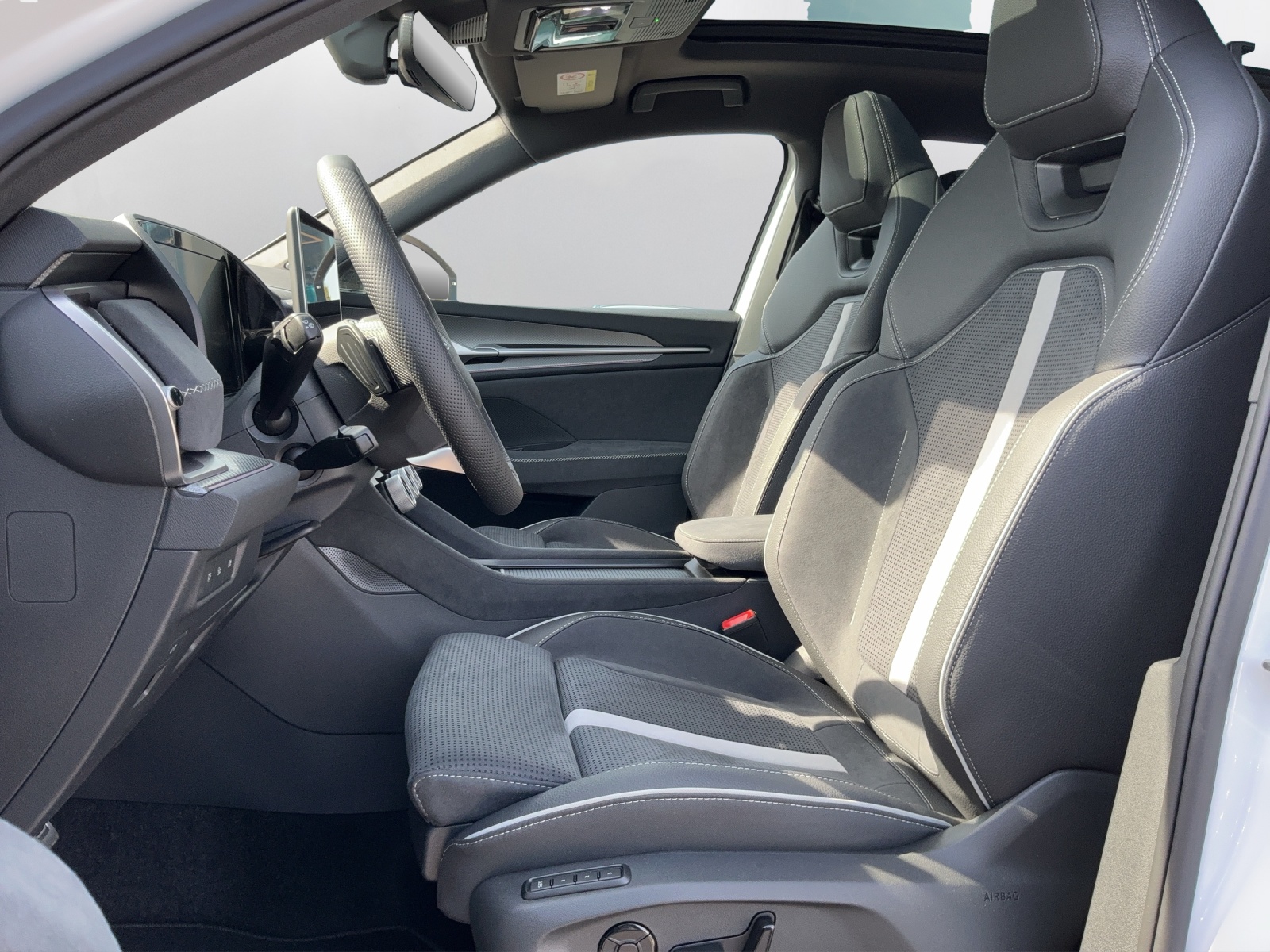 SKODA Kodiaq 2.0 TSI Sportline 4x4-image-9