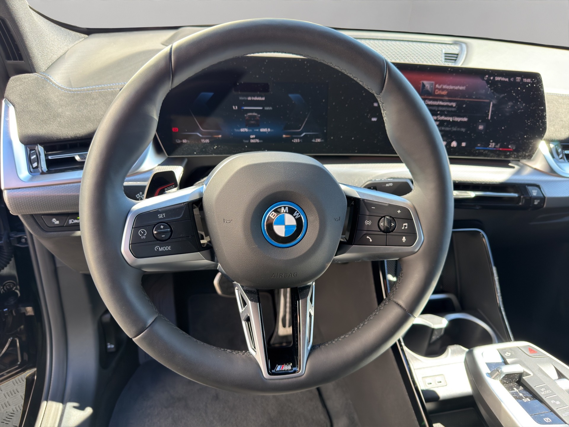 BMW iX2 xDrive 30 M Sport Pro-image-12