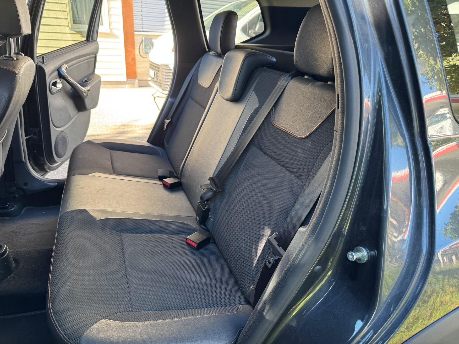 DACIA Duster 1.5 dCi Privilége 4x2 EDC-image-7