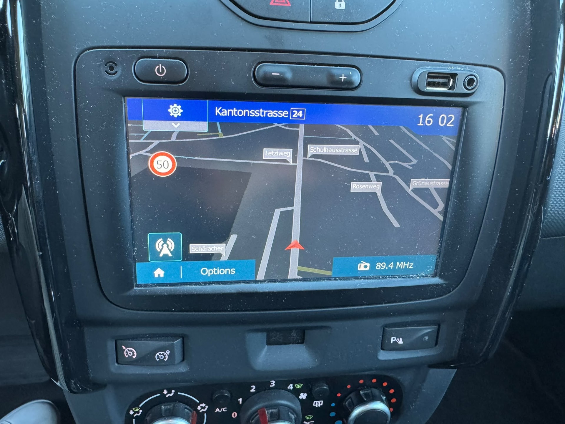 DACIA Duster 1.5 dCi Privilége 4x2 EDC-image-12