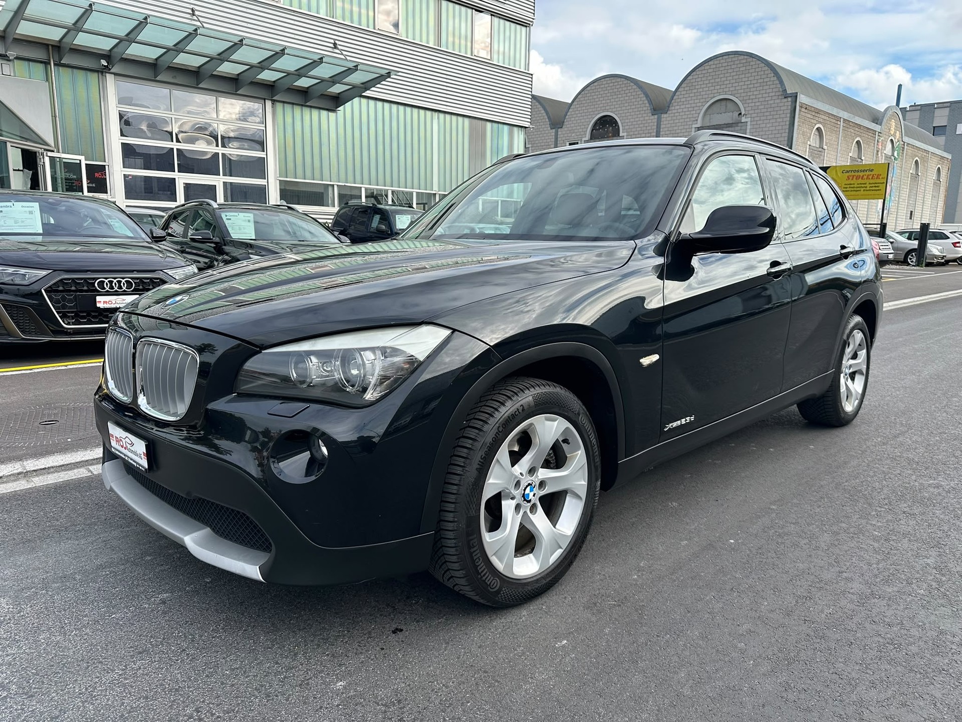 BMW X1 xDrive 23d Steptronic-showroom-element-1