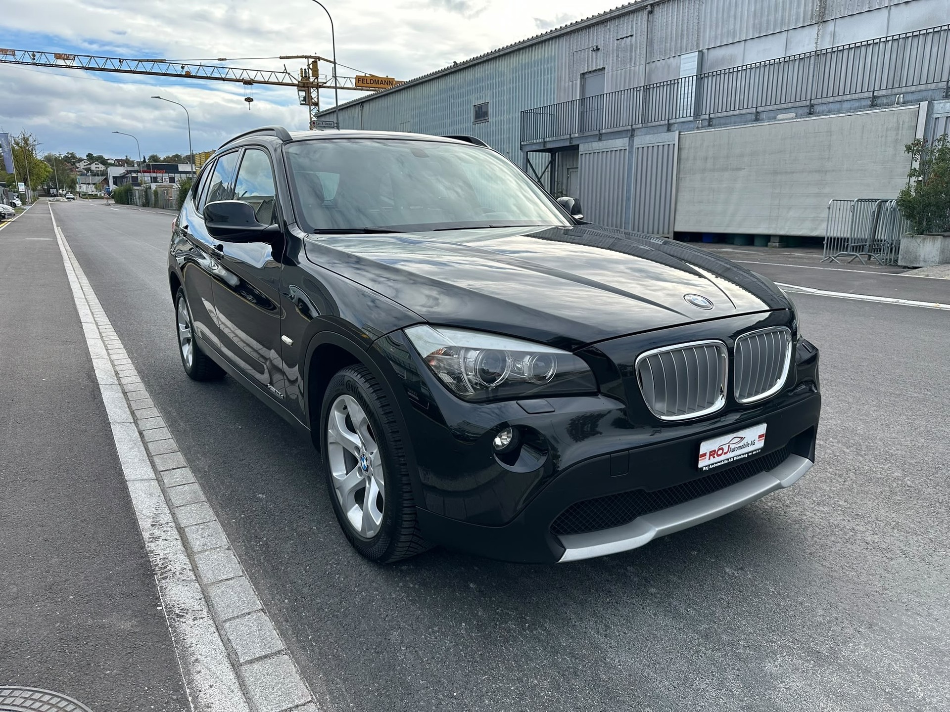 BMW X1 xDrive 23d Steptronic-showroom-element-3