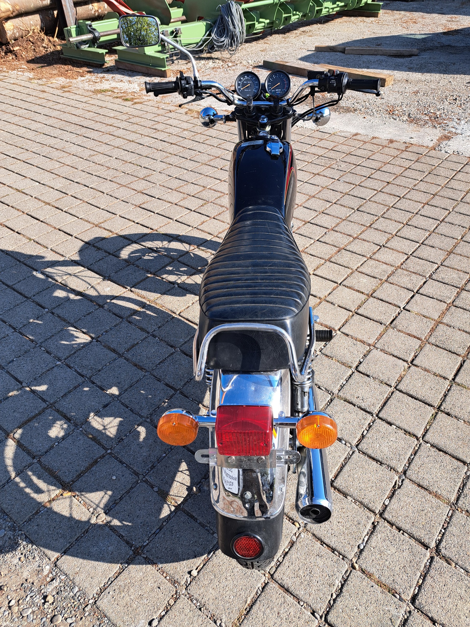 YAMAHA SR 500-image-4