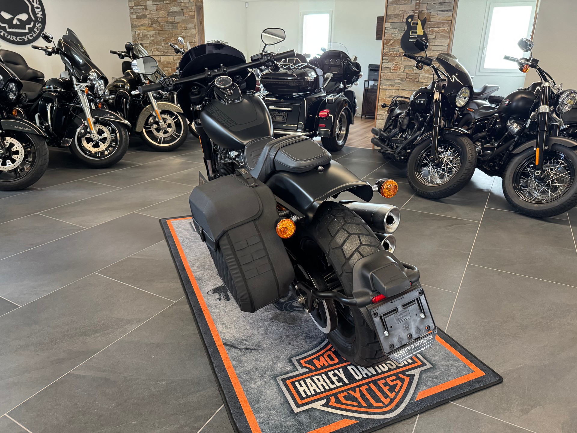 HARLEY-DAVIDSON FXFB Fat Bob 107 ABS (35kW Possible)-image-4