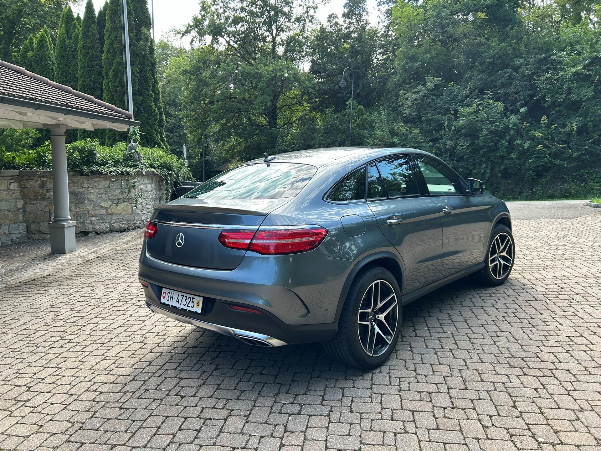MERCEDES-BENZ GLE Coupé 43 AMG 4Matic 9G-Tronic-image-1