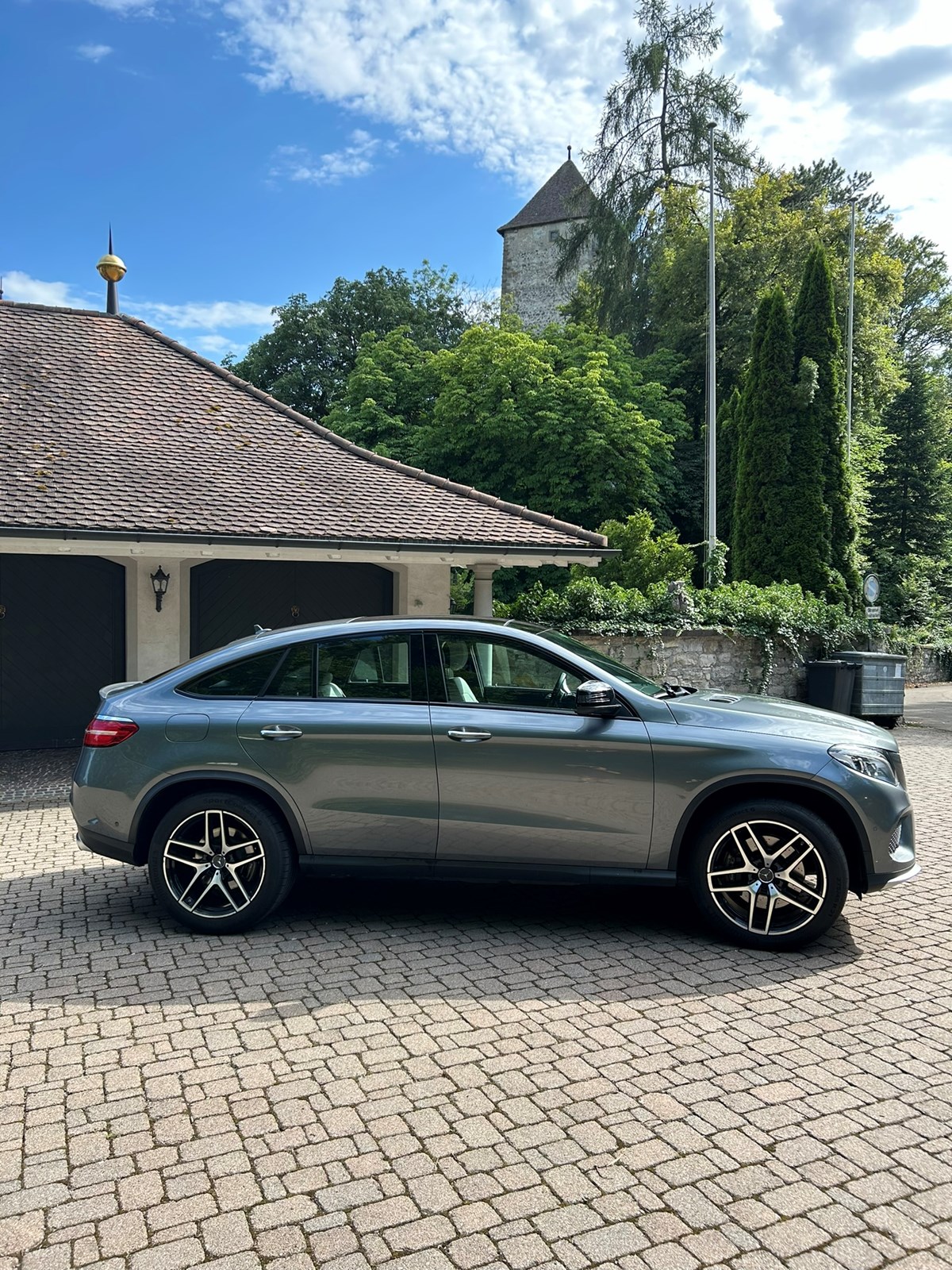 MERCEDES-BENZ GLE Coupé 43 AMG 4Matic 9G-Tronic-image-3