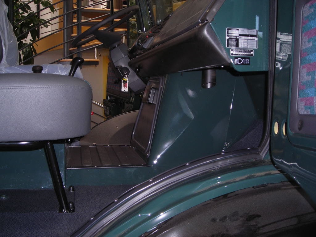 UNIMOG U2450L, U437.4-image-4