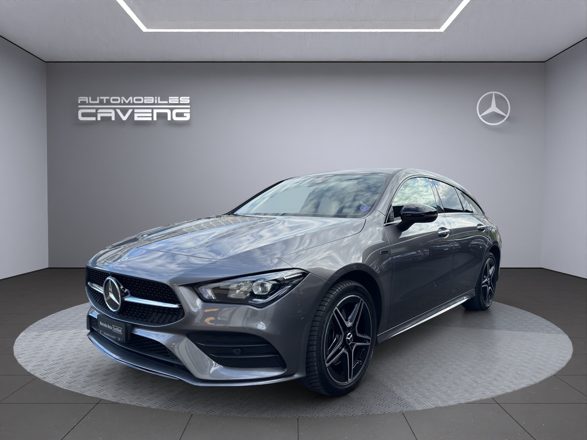 MERCEDES-BENZ CLA Shooting Brake 250 e 8G-DCT AMG Line