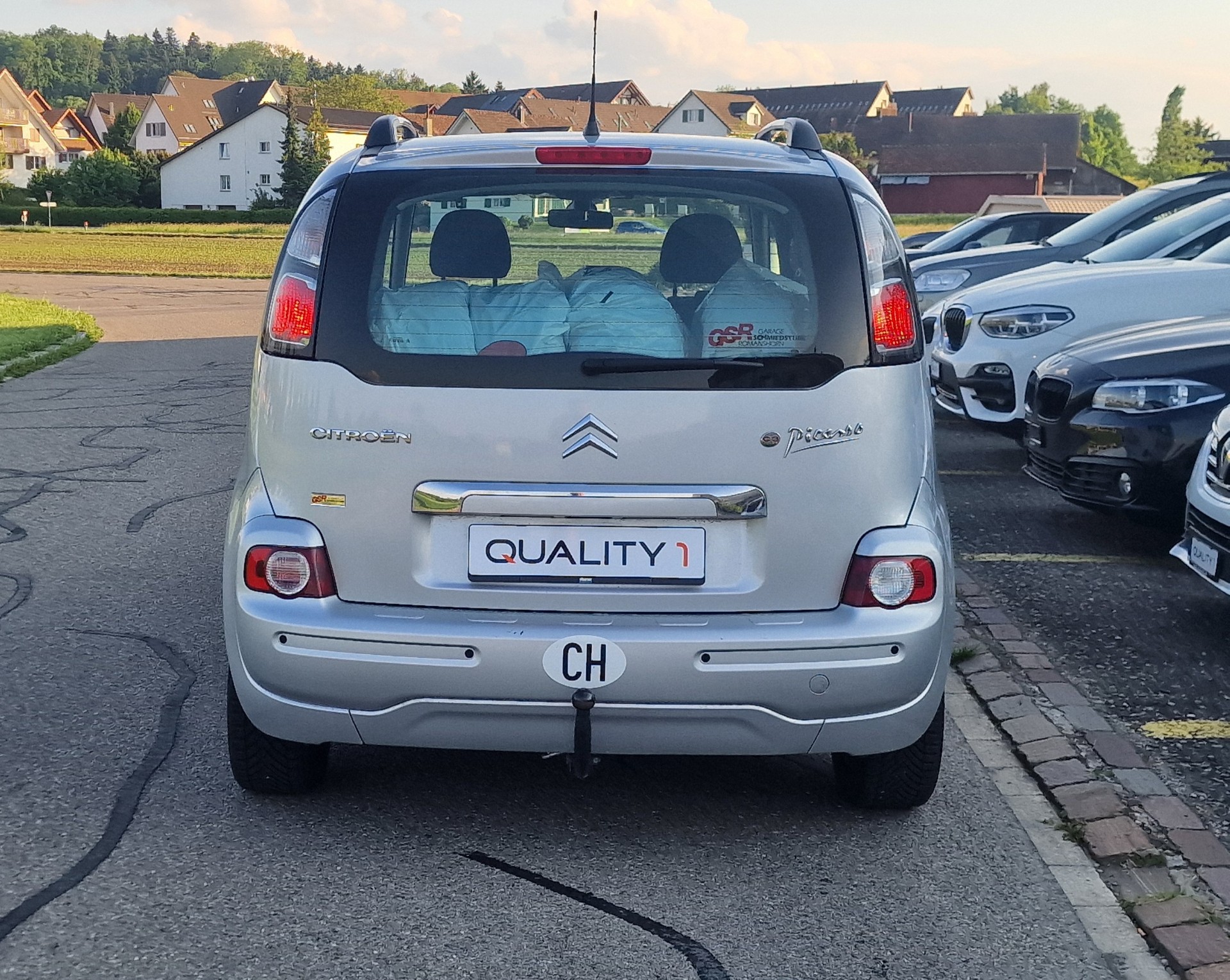 CITROEN C3 Picasso 1.6i 16V Exclusive EGS6-image-4
