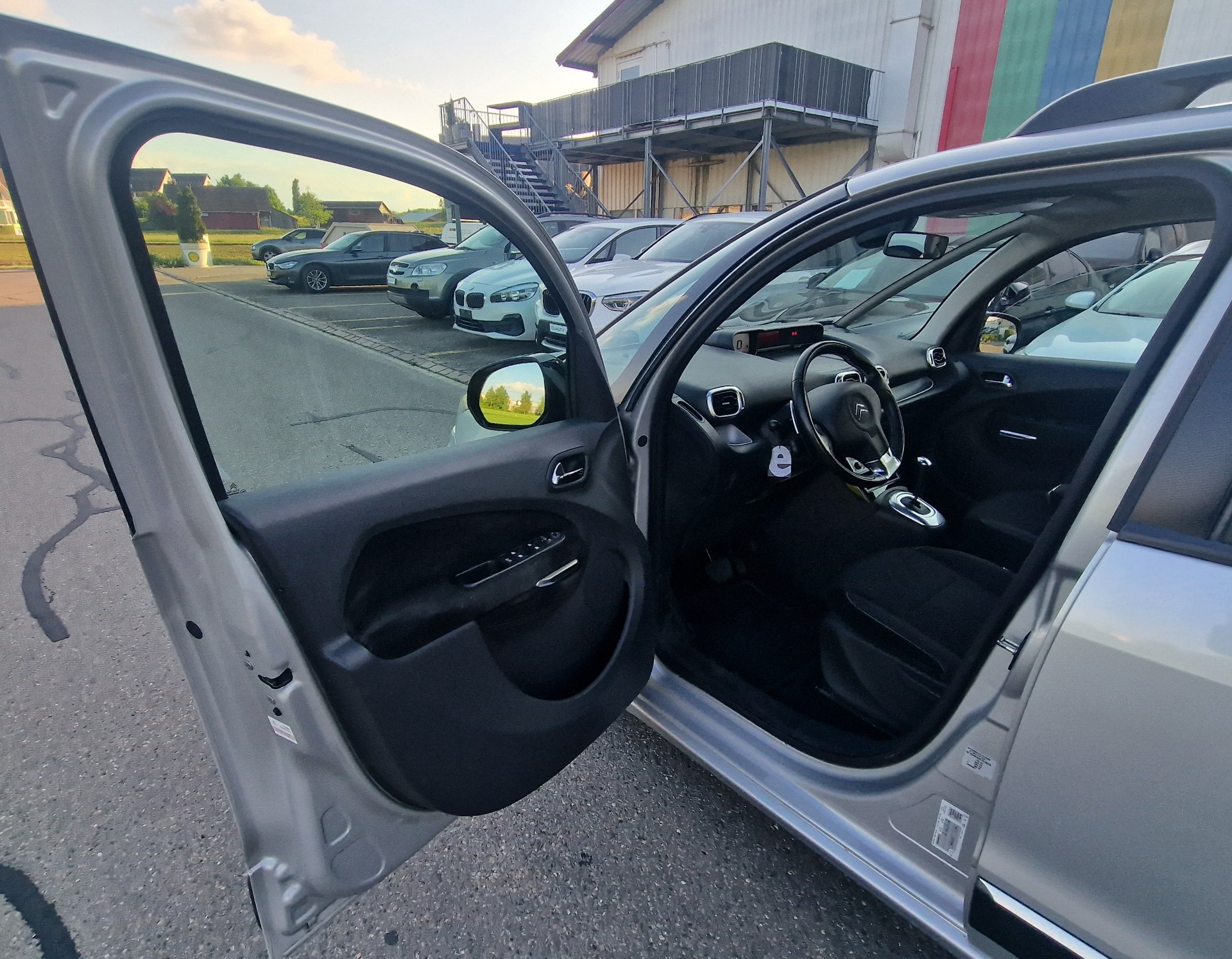 CITROEN C3 Picasso 1.6i 16V Exclusive EGS6-image-11