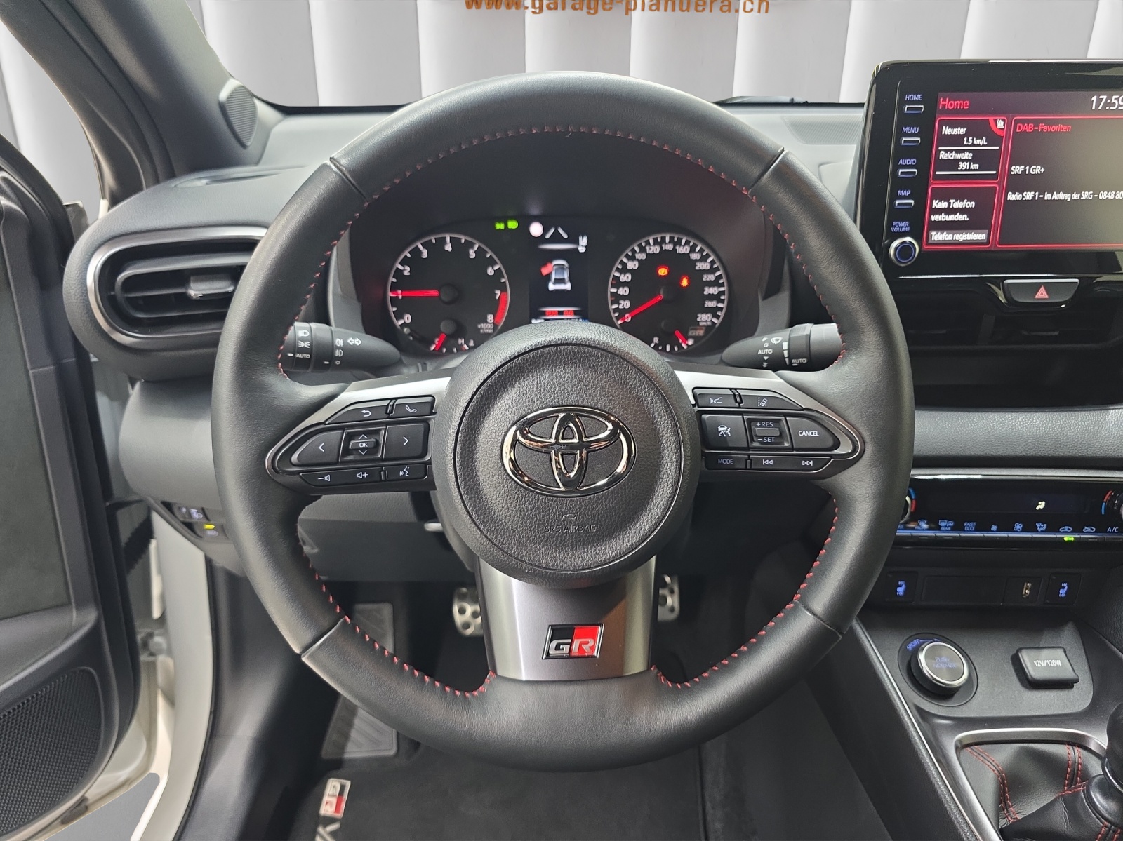 TOYOTA GR Yaris 1.6 Turbo Sport 4x4-image-7