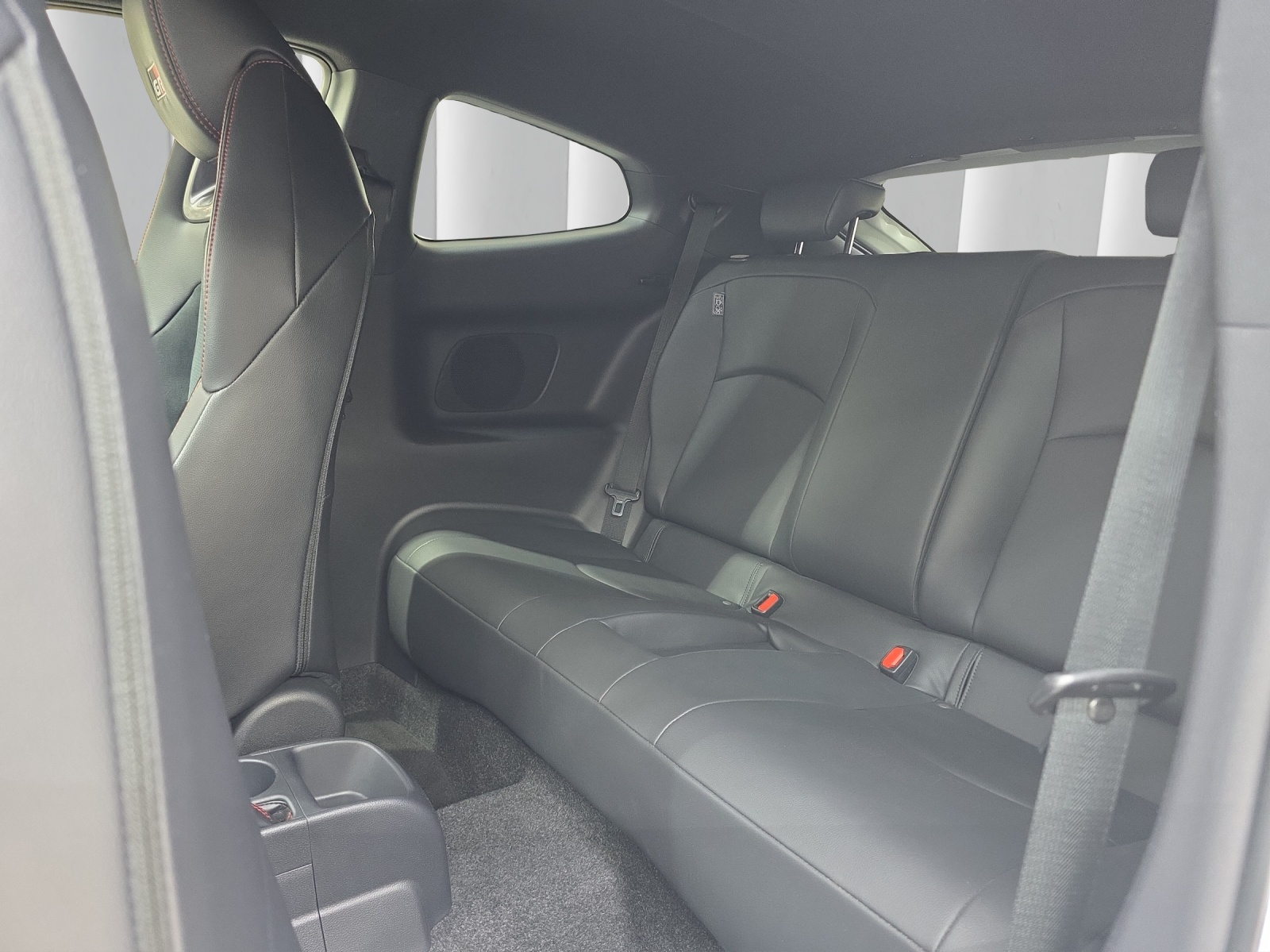 TOYOTA GR Yaris 1.6 Turbo Sport 4x4-image-12