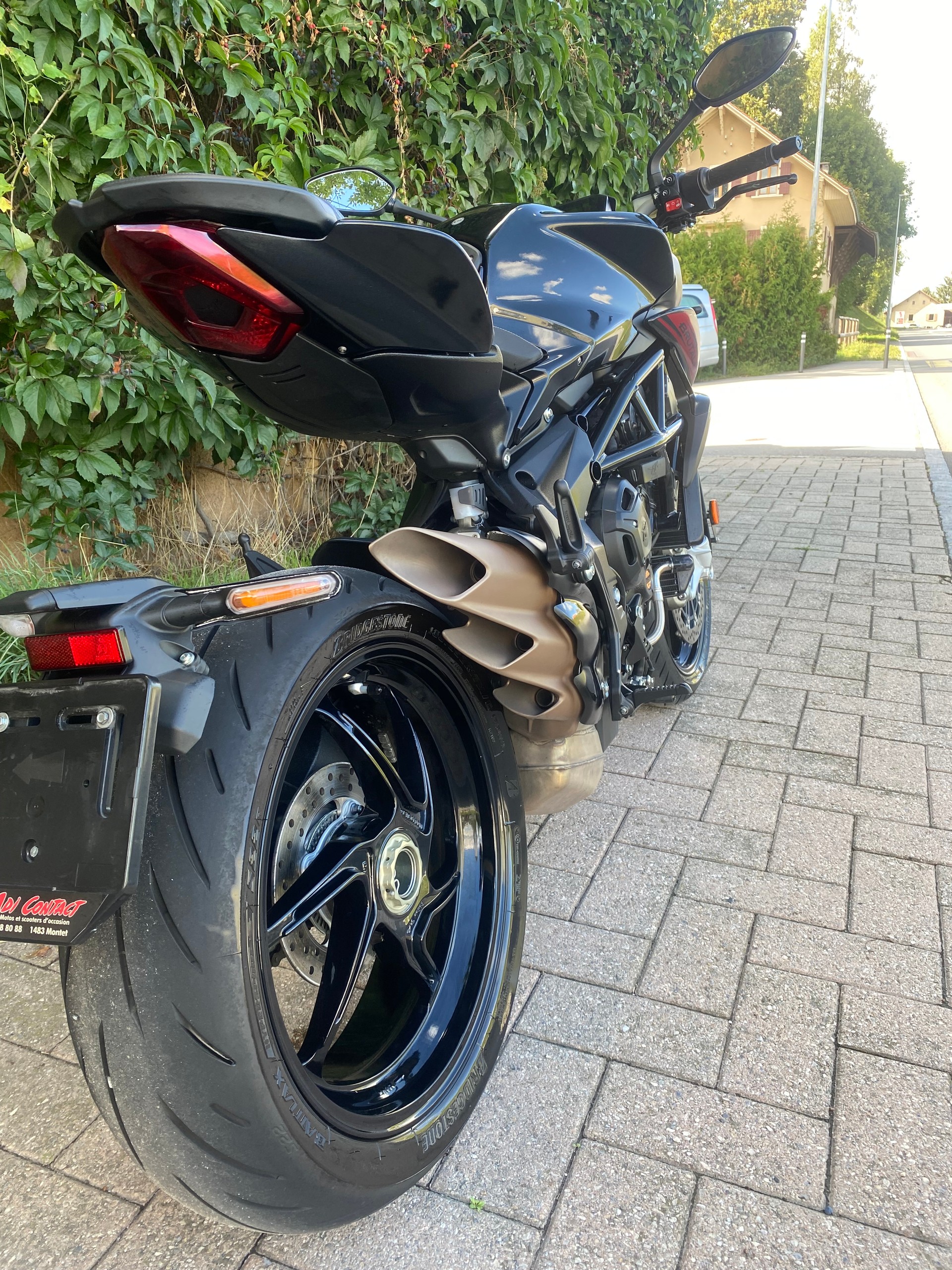 MV AGUSTA Brutale 800R 35KW-image-10