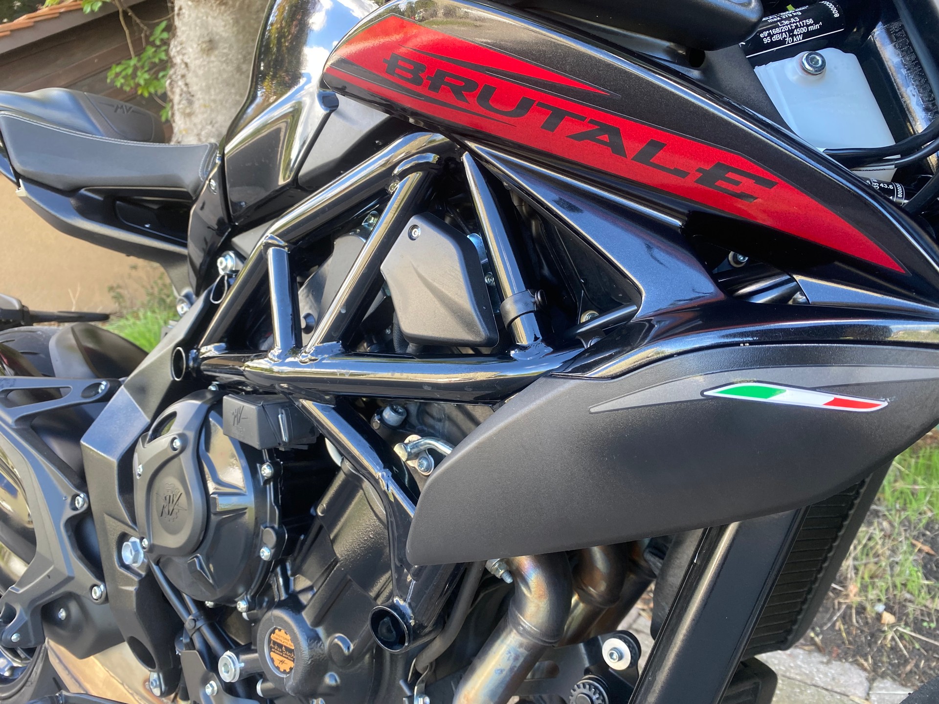 MV AGUSTA Brutale 800R 35KW-image-3