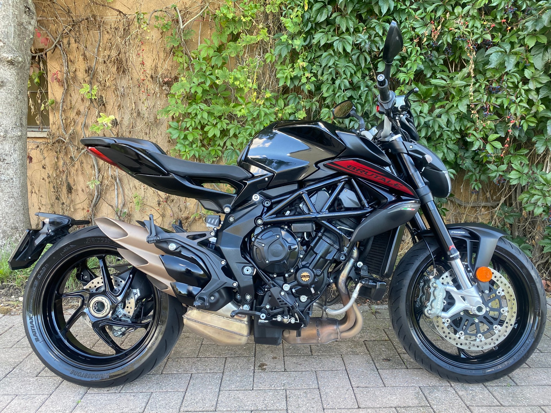 MV AGUSTA Brutale 800R 35KW-image-1