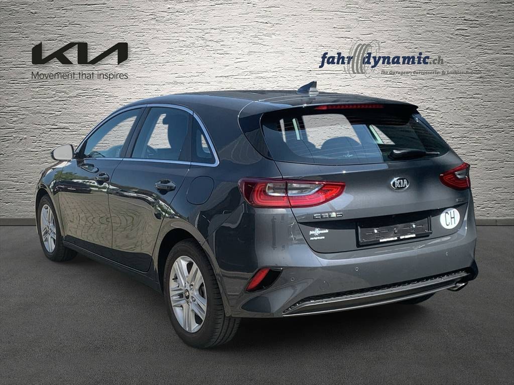 KIA Ceed 1.5 T-GDi Power-image-7