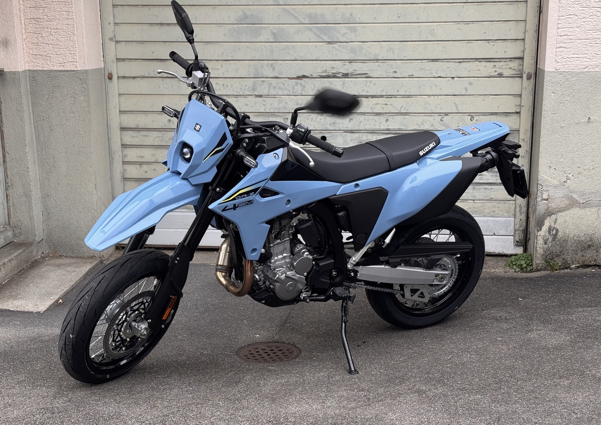 SUZUKI DR-Z 4SM-image-1