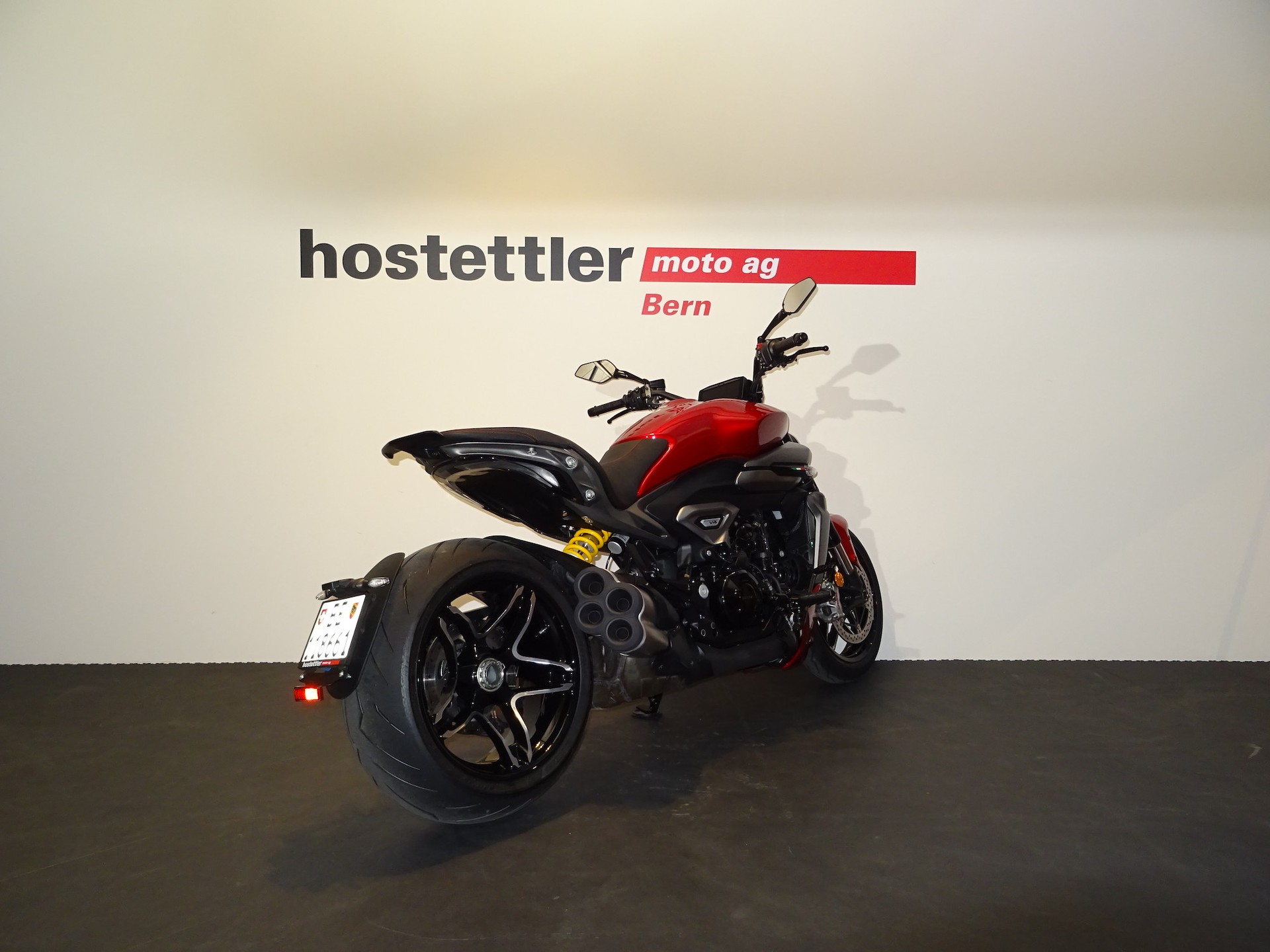 DUCATI X Diavel V4-image-3