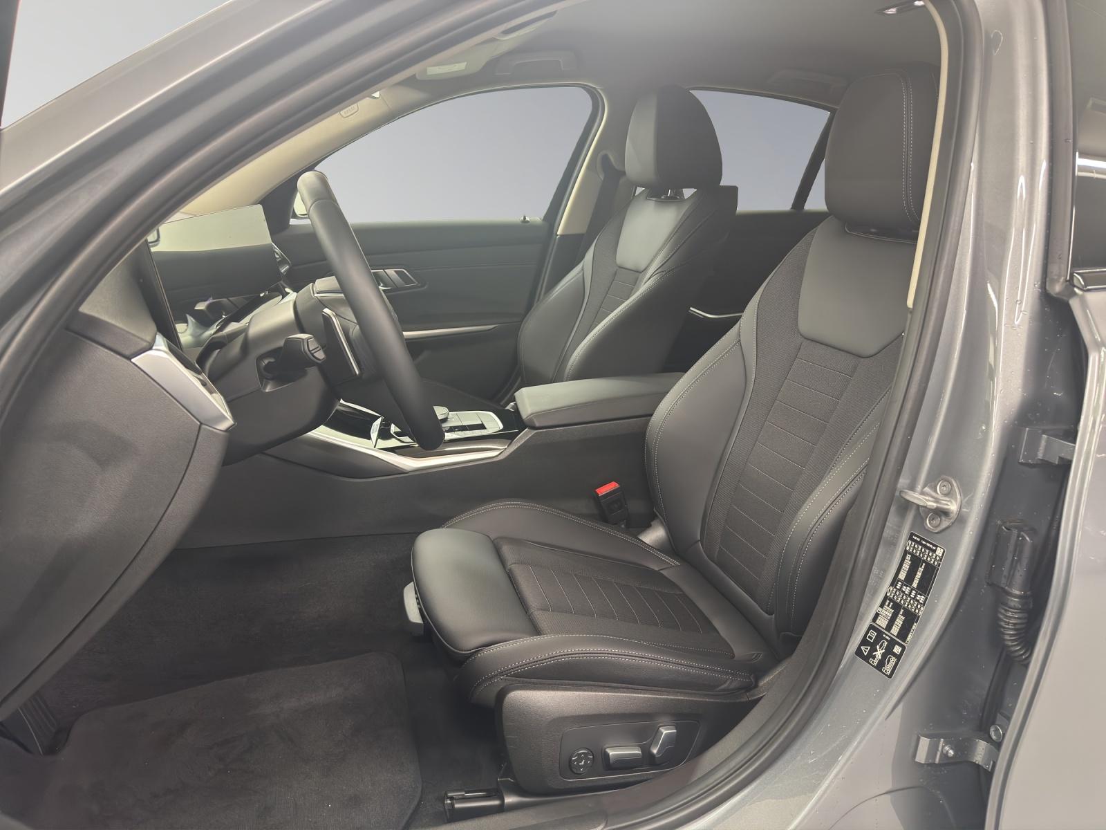 BMW 320d xDrive-image-10