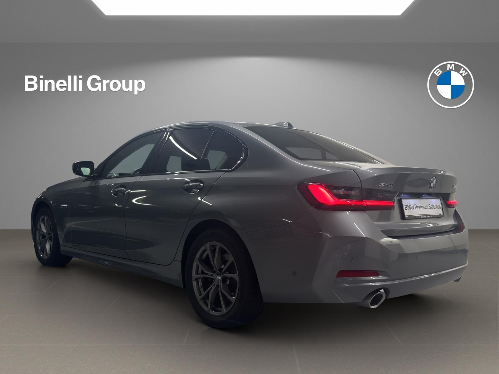 BMW 320d xDrive-showroom-element-2