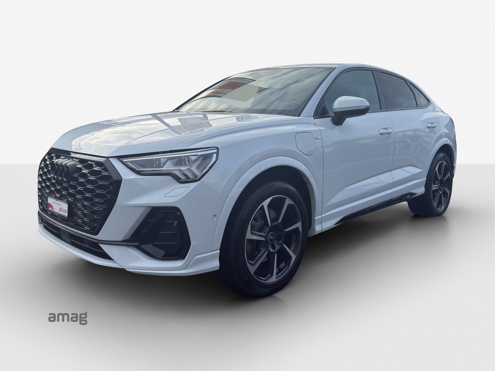 AUDI Q3 Sportback 45 TFSI e S line Attraction S-tronic