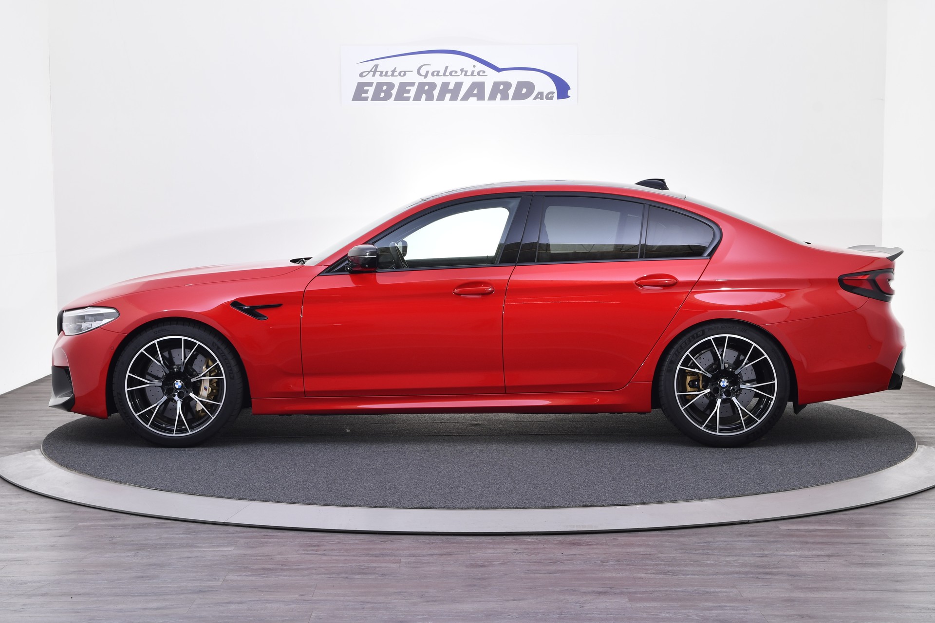 BMW M5 xDrive Competition Drivelogic-showroom-element-1