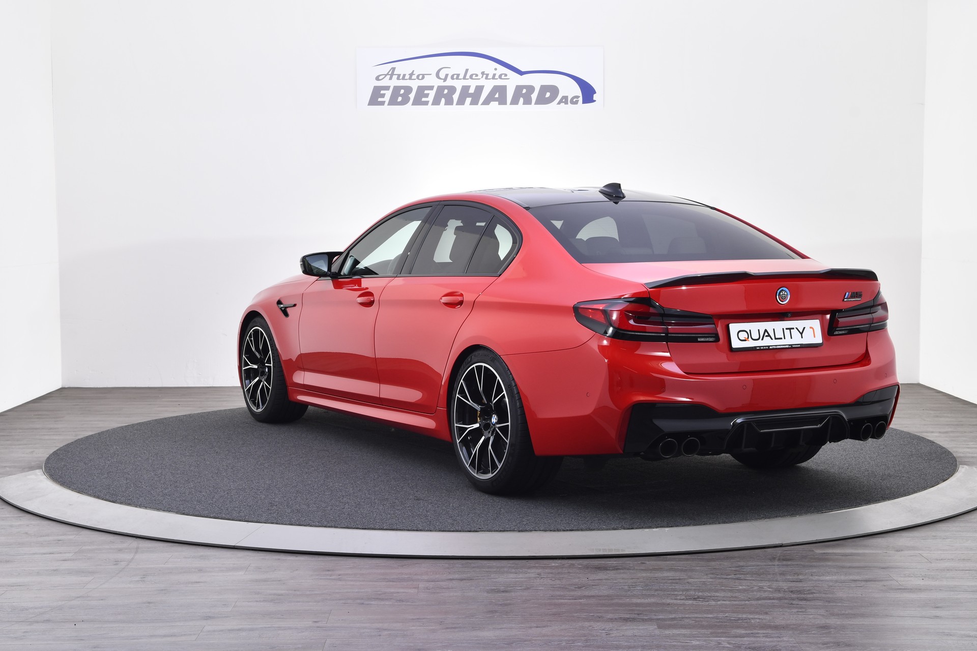 BMW M5 xDrive Competition Drivelogic-showroom-element-2