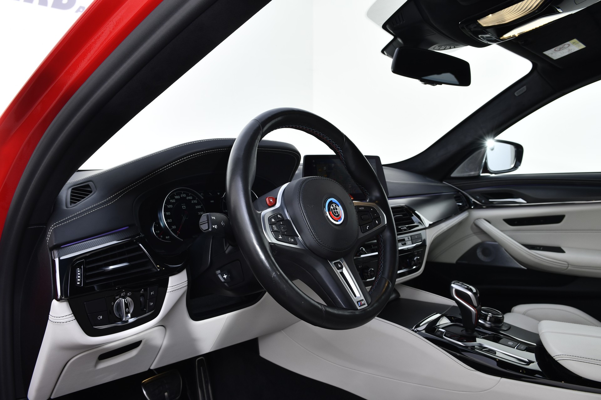 BMW M5 xDrive Competition Drivelogic-image-11