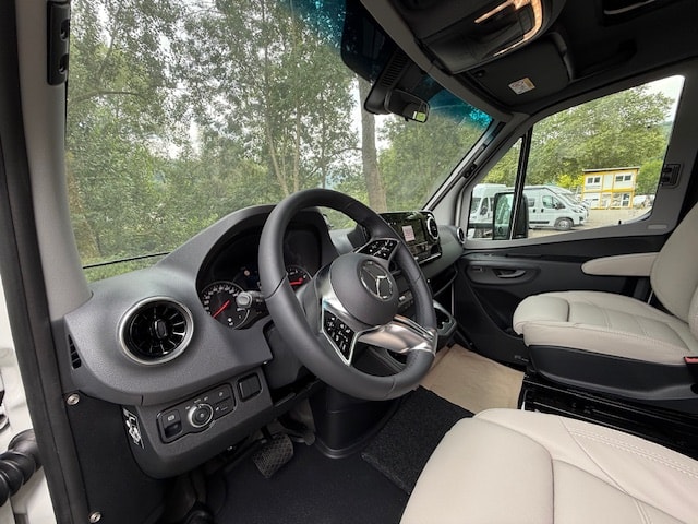 KABE Travel Master Novum 720 LGB Compact-showroom-element-3