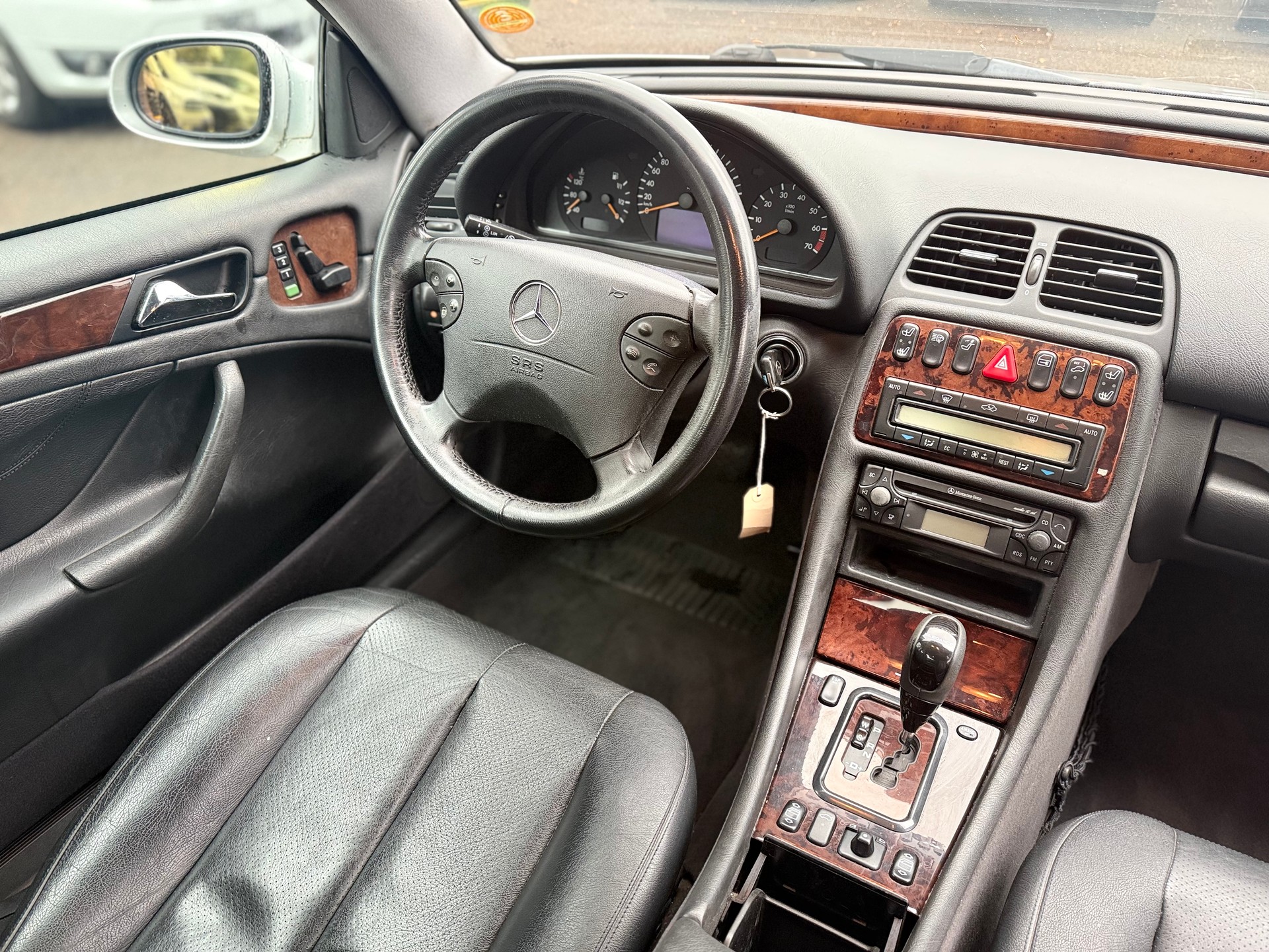 MERCEDES-BENZ CLK 230 Kompressor Elégance-image-8