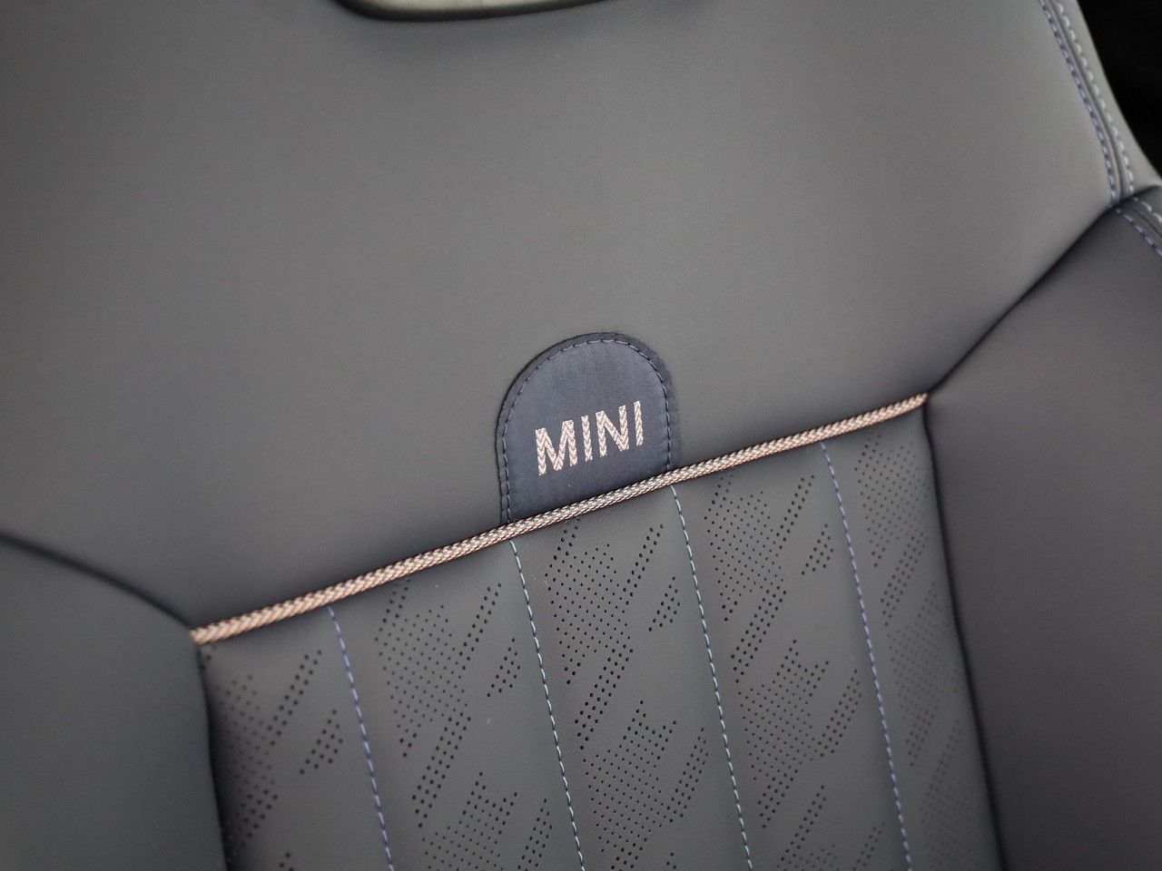 MINI Cooper 5 door S-image-20