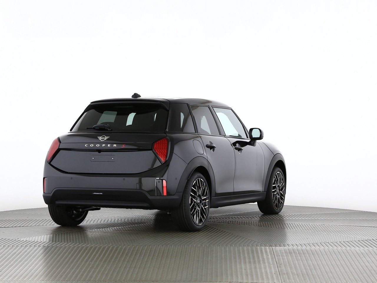 MINI Cooper 5 door S-showroom-element-1