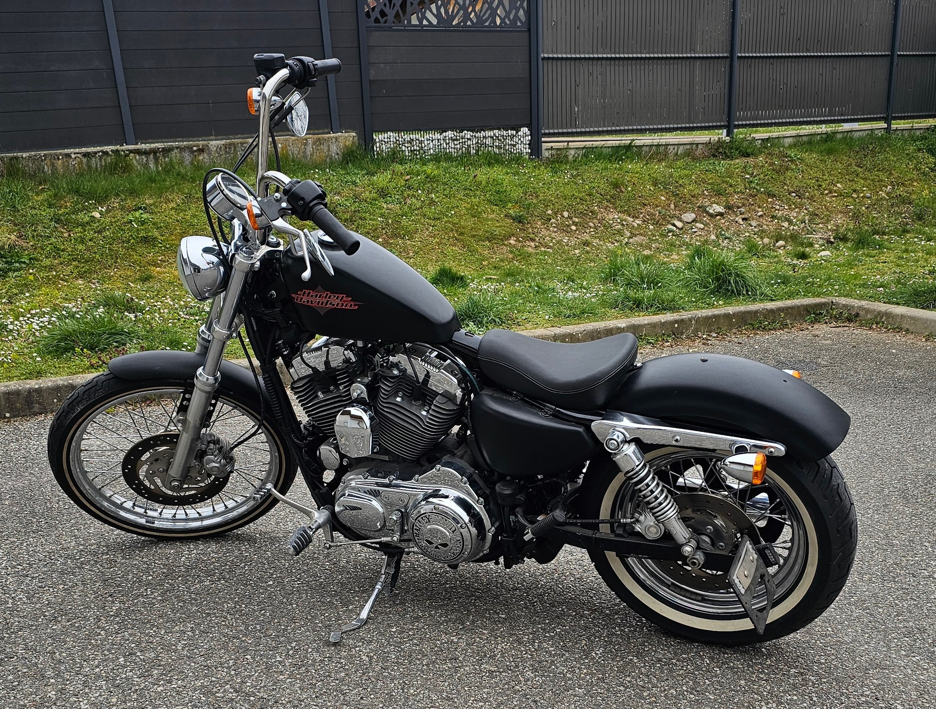 HARLEY-DAVIDSON XL 1200 V Seventy Two-image-0