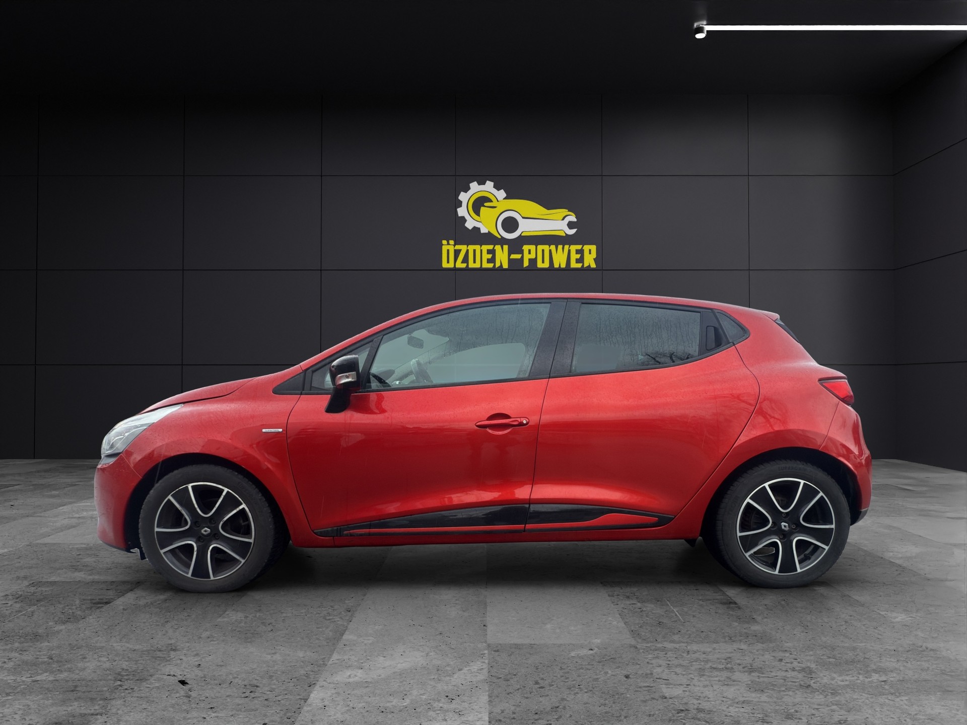 RENAULT *RESERVIERT*Clio 1.2 16V T Limited EDC-image-6
