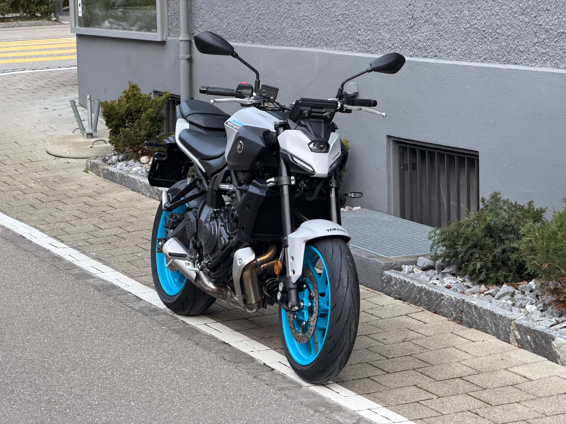 YAMAHA MT-07-image-13