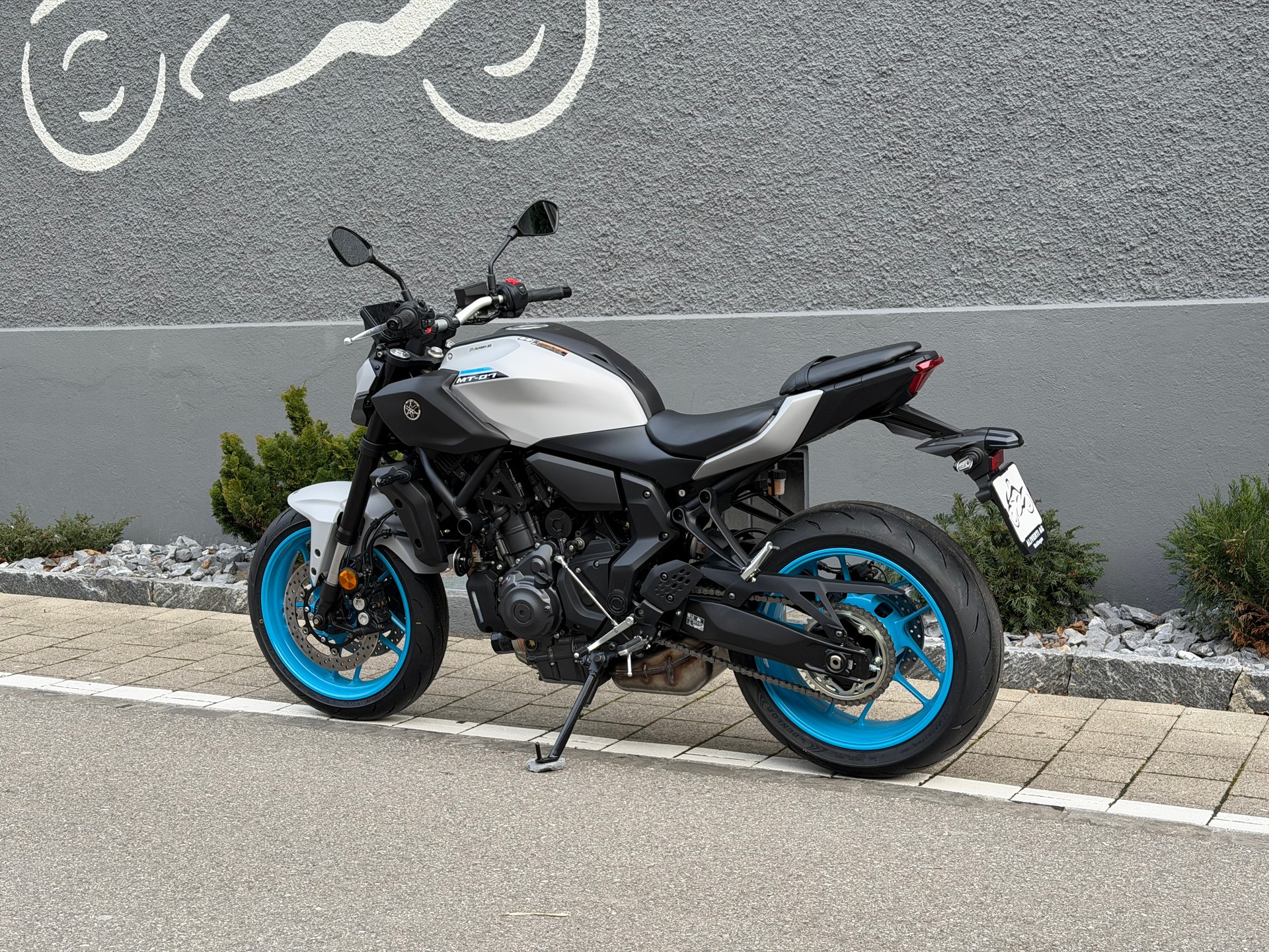 YAMAHA MT-07-image-6