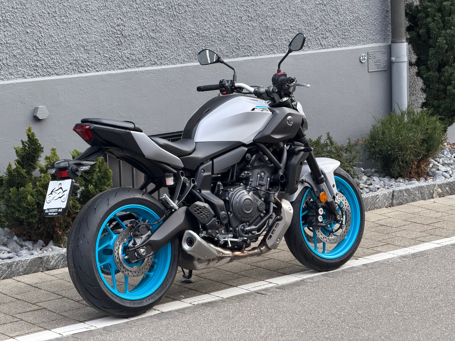 YAMAHA MT-07-image-8