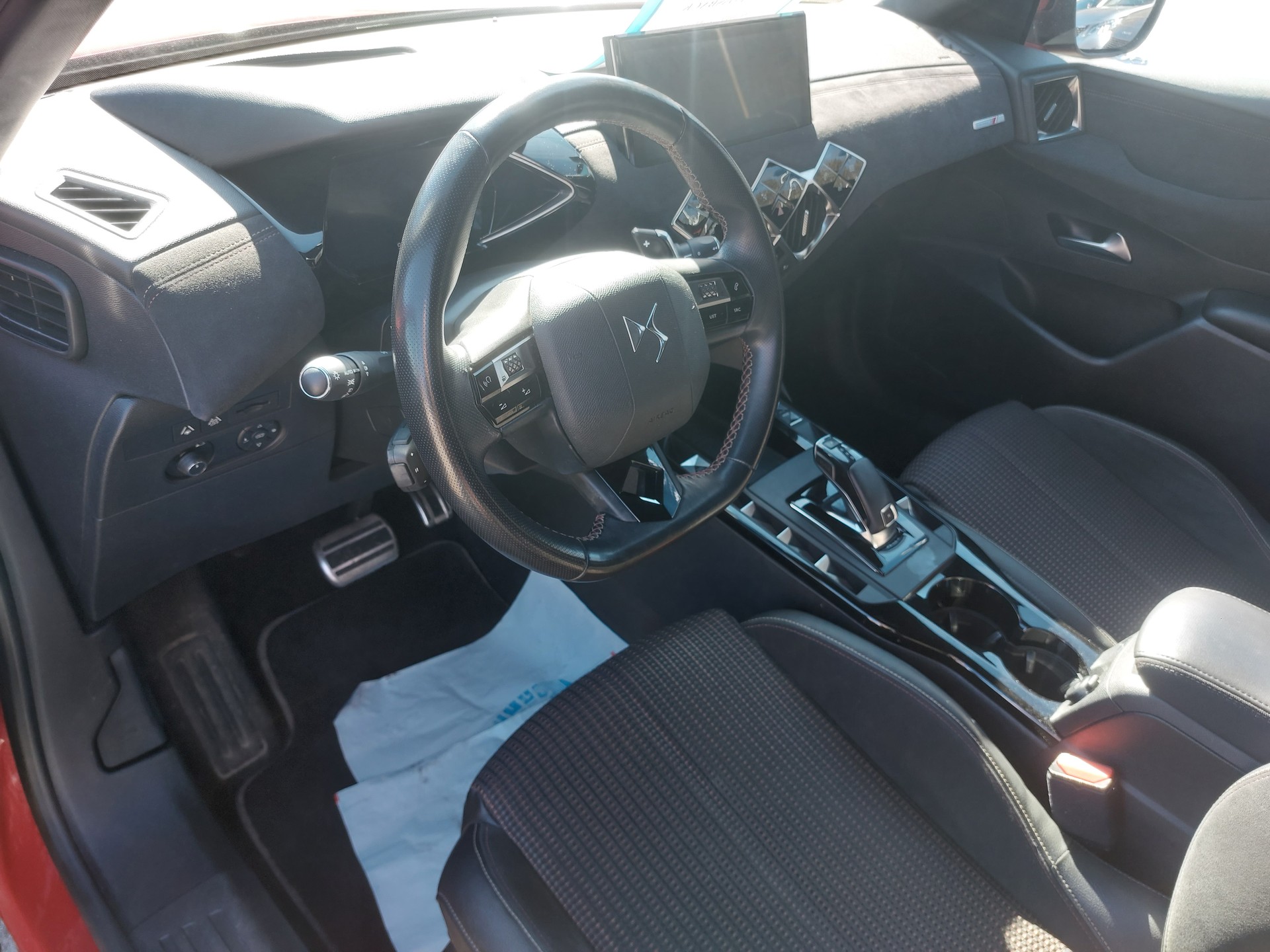 DS AUTOMOBILES DS 3 Crossback 1.2 PureTech Performance Line EAT8-image-10