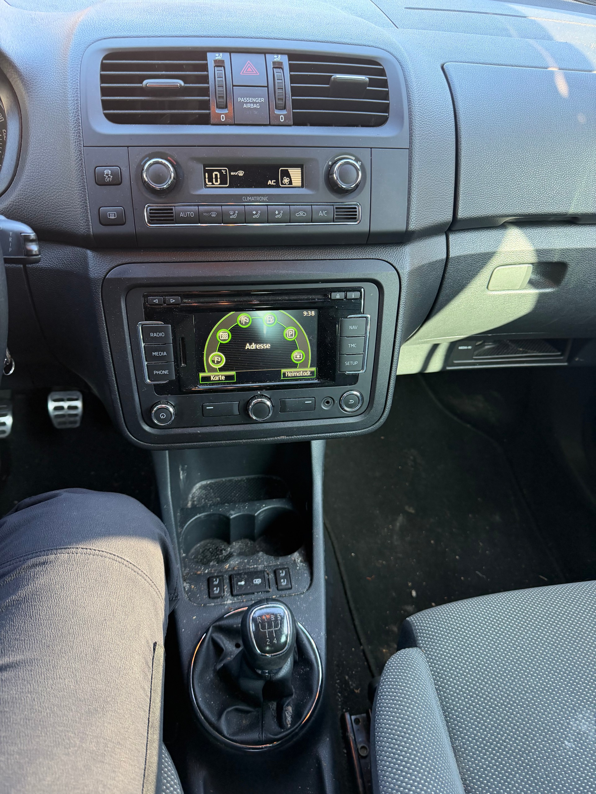 SKODA Fabia 1.2 TSI Ambition Plus-image-7