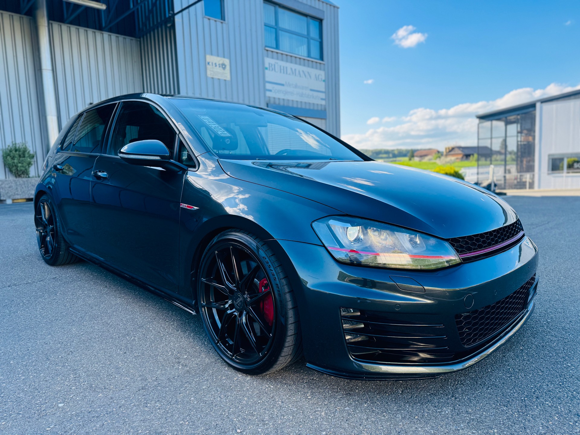 VW Golf 2.0 TSI GTI Performance DSG FRISCH MFK-image-7
