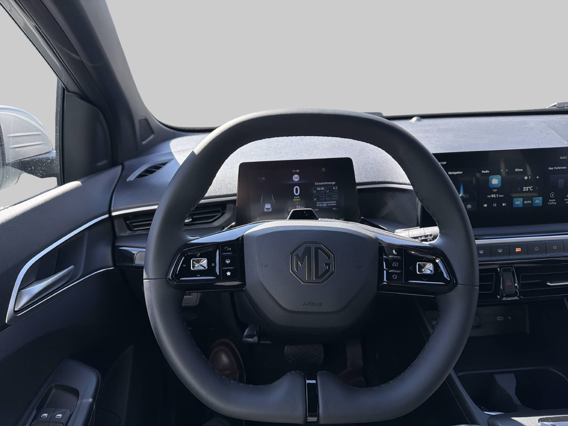 MG 3 1.5 Hybrid Luxury-image-6