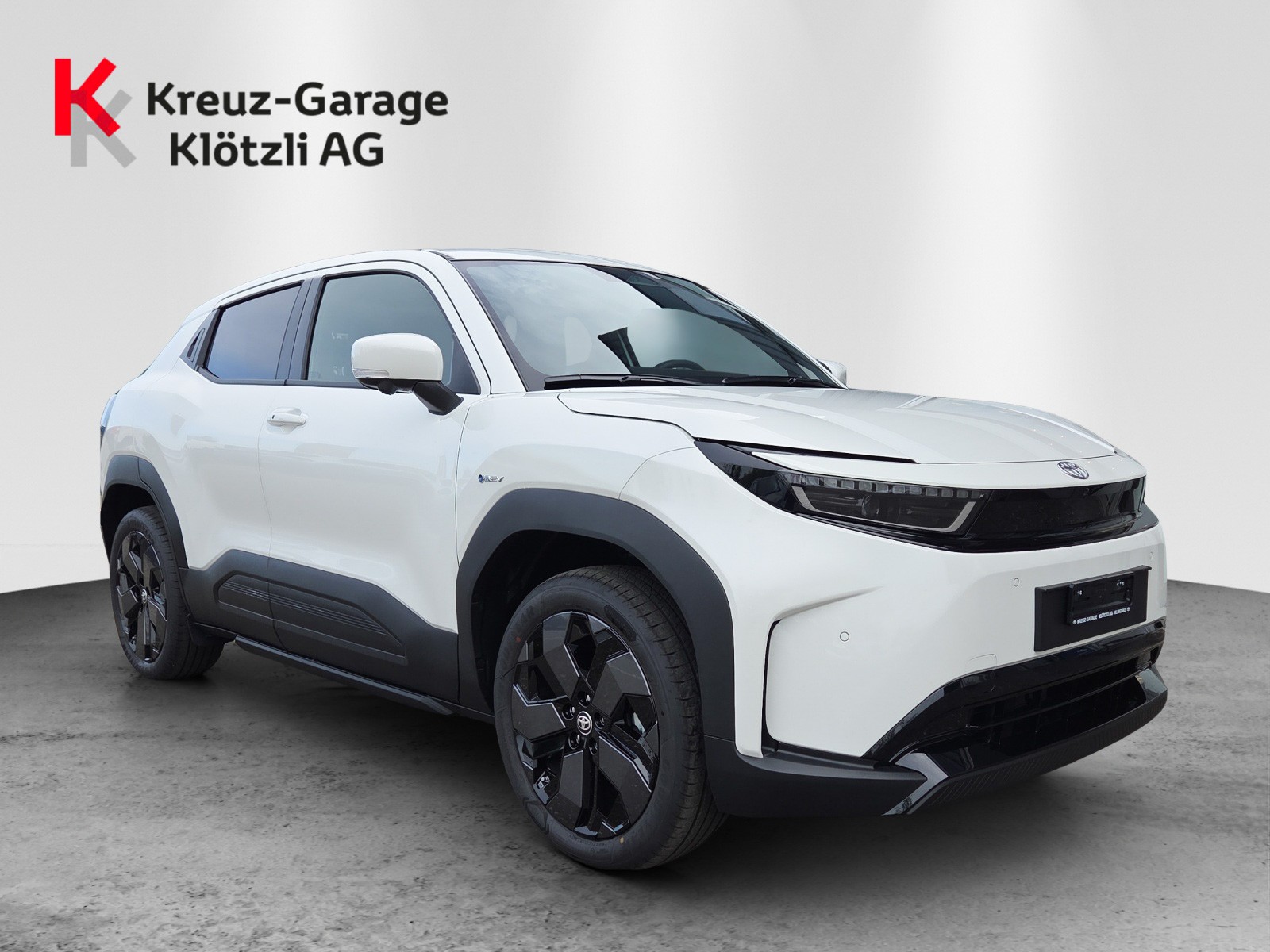 TOYOTA Urban Cruiser 61 kWh Premium AWD