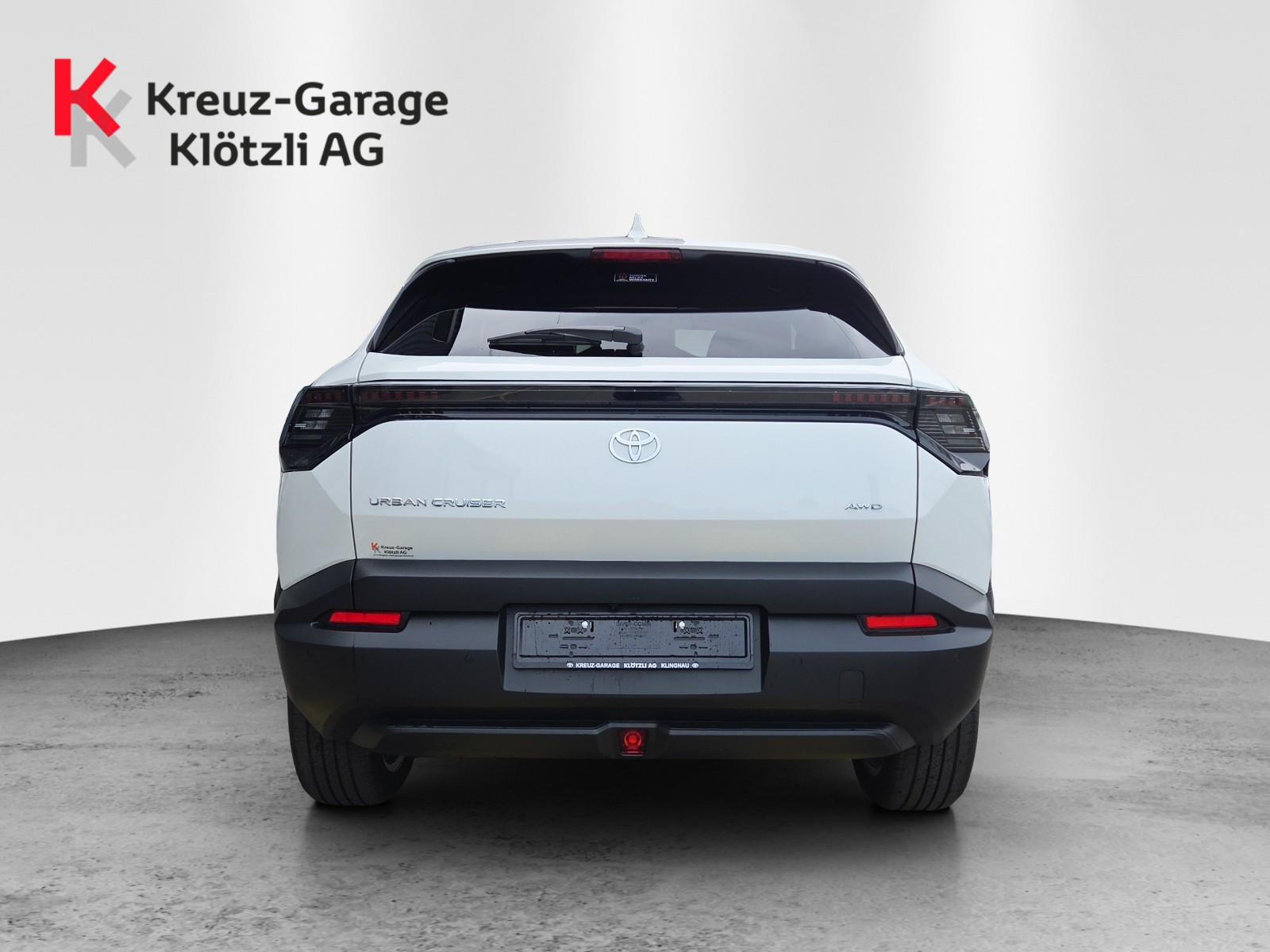 TOYOTA Urban Cruiser 61 kWh Premium AWD-image-3