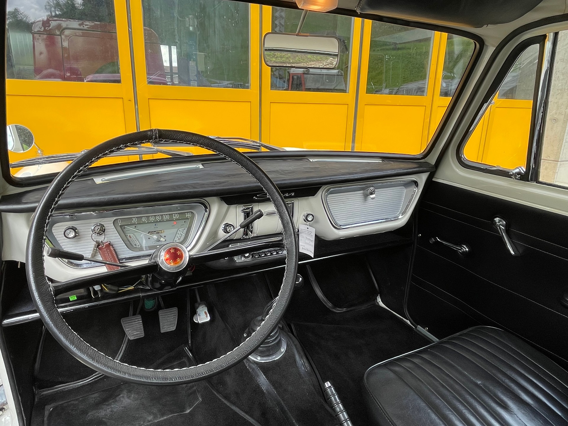 FORD 105 e Deluxe-image-14