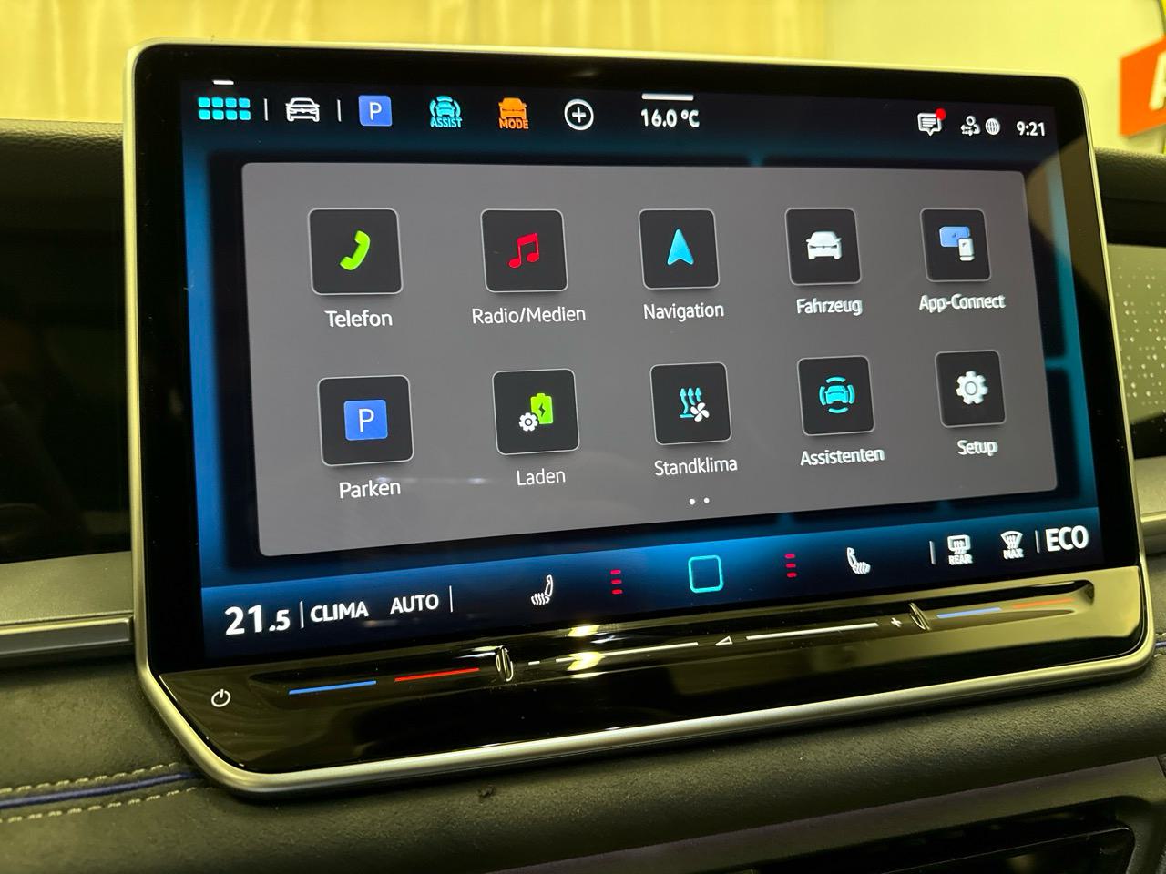 VW Tayron 1.5 TSI PHEV R-Line Black Style-image-8