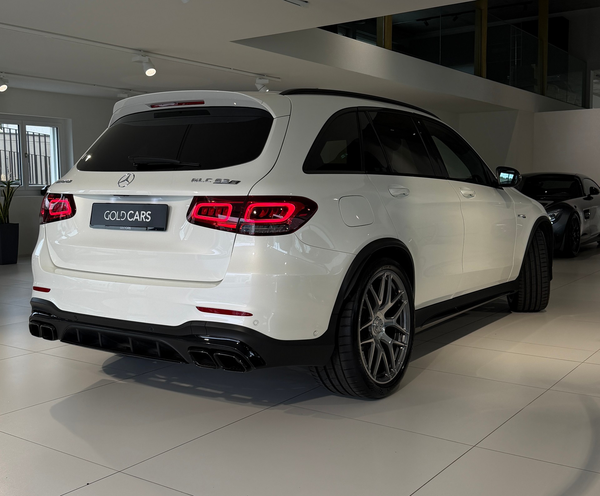 MERCEDES-BENZ GLC 63 S AMG 4Matic 9G-Tronic-image-6