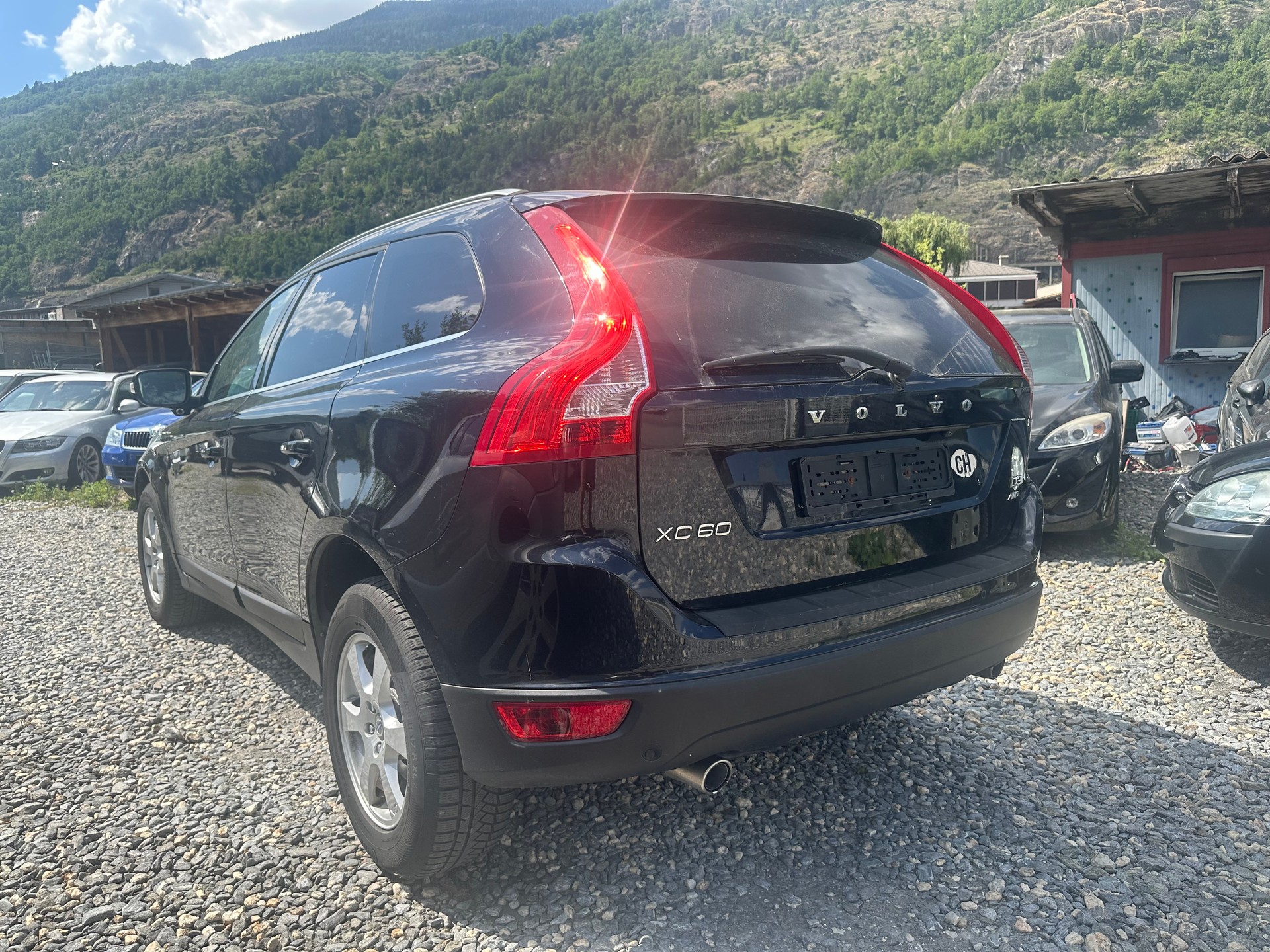 VOLVO XC60 D3 AWD Summum Geartronic-image-9